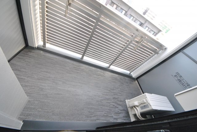 18/30 バルコニー