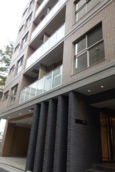 16/26 エントランス