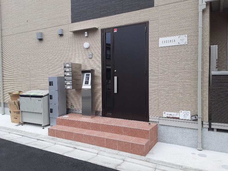 20/24 エントランス