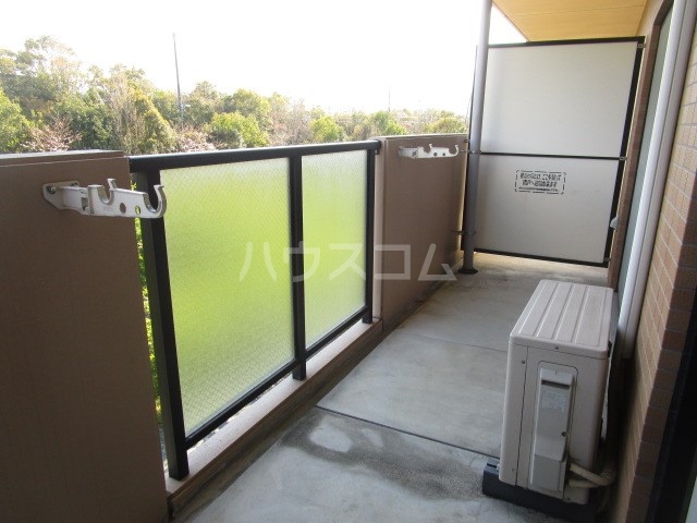 23/30 バルコニー