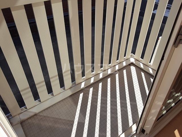 15/26 バルコニー