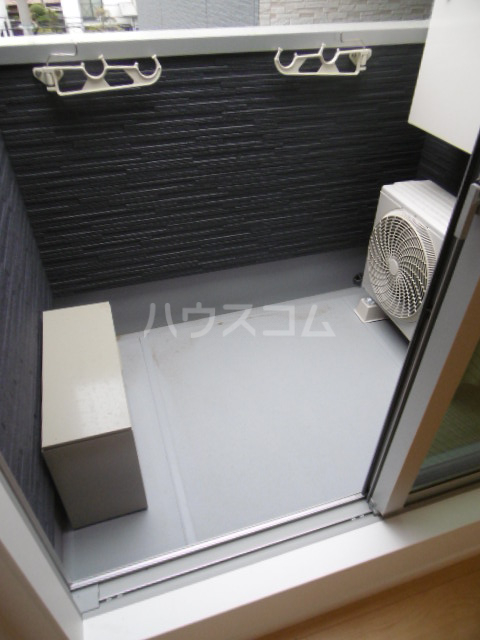 18/23 バルコニー