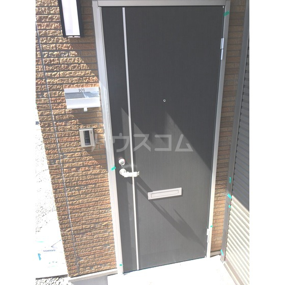 22/25 エントランス