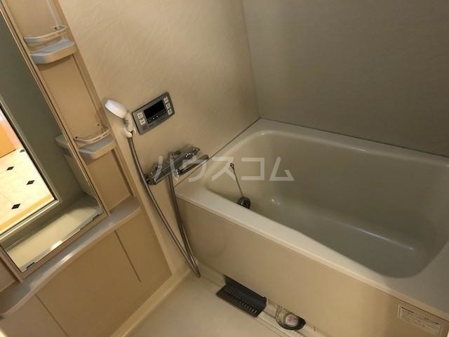 15/26 浴室