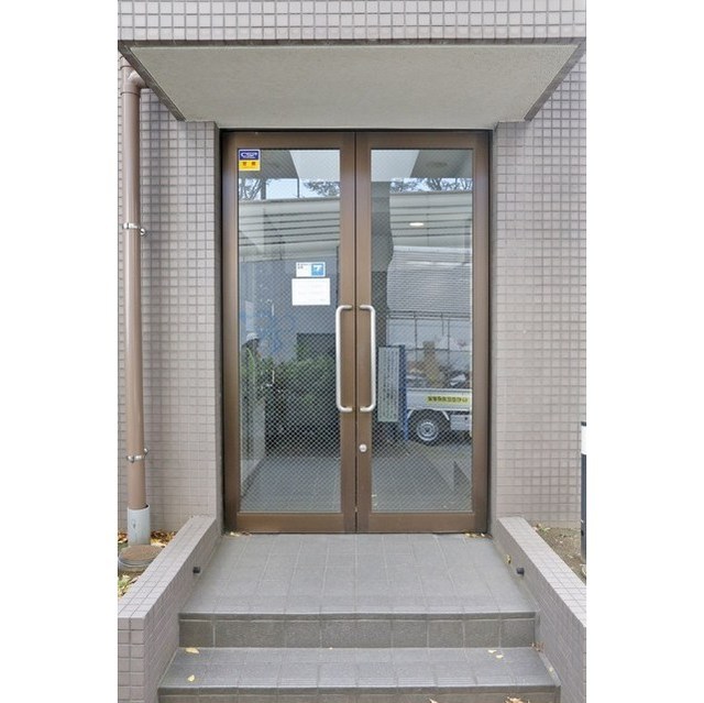 19/24 エントランス