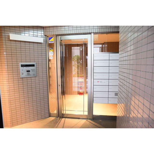 17/29 エントランス