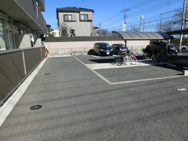 22/30 駐車場