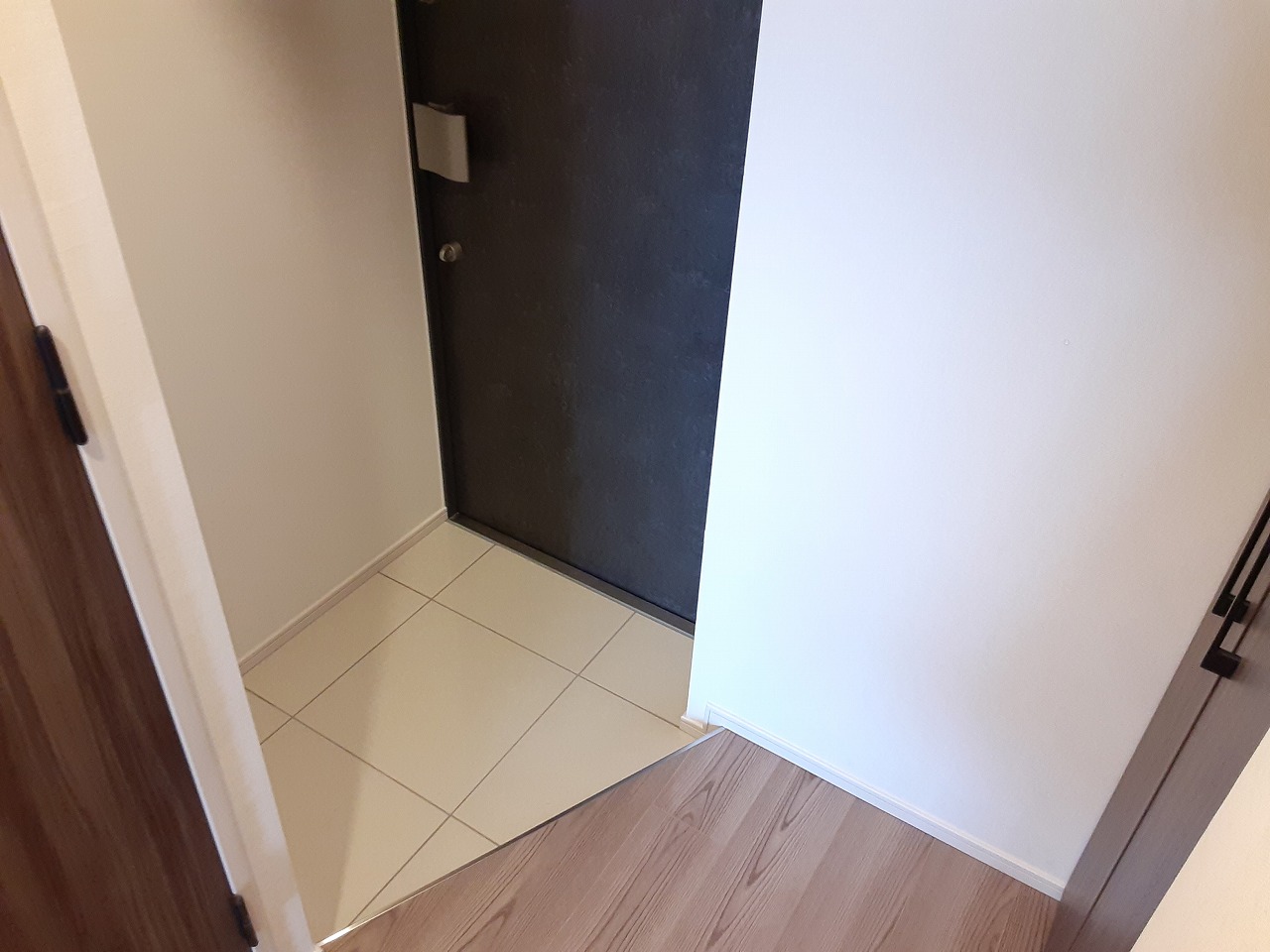 8/30 玄関