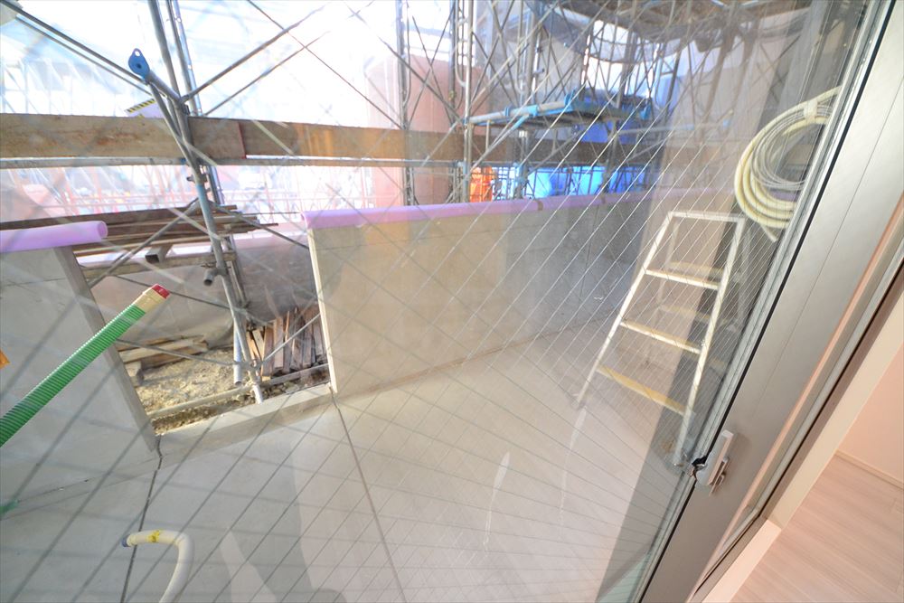 26/30 バルコニー