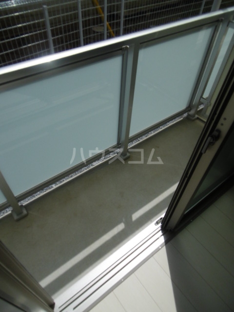 20/27 バルコニー