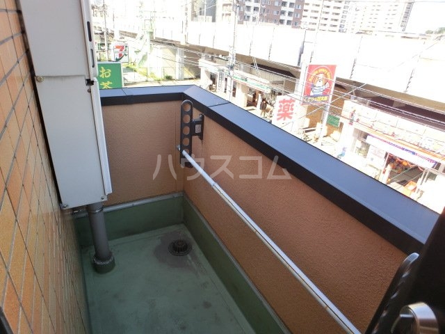 18/26 バルコニー