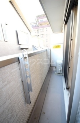 15/18 バルコニー