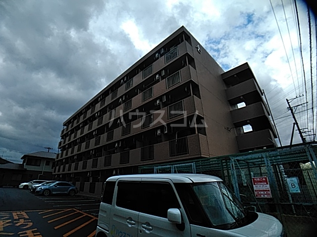 2/8 外観