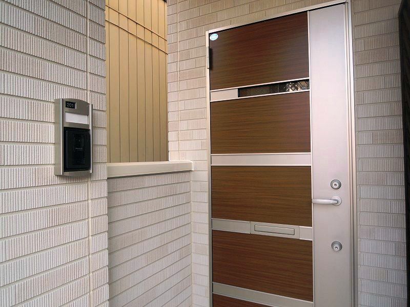 13/19 エントランス