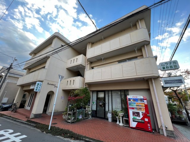 2/4 外観