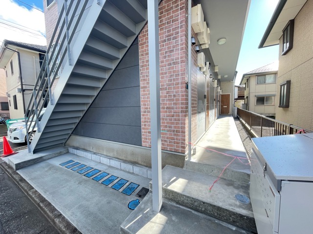 22/30 エントランス