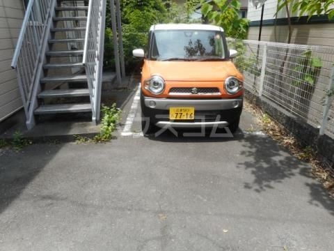 17/20 駐車場