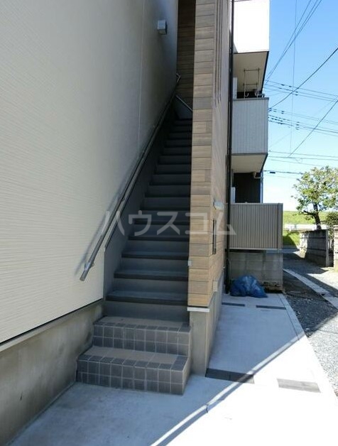 14/21 エントランス