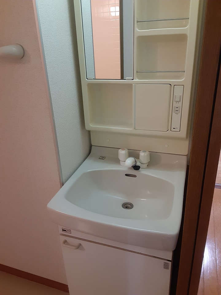 16/30 洗面