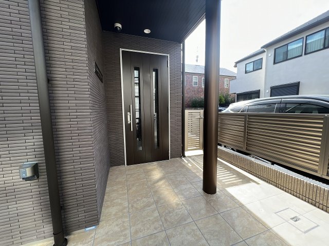 21/29 エントランス