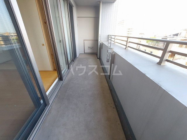 18/30 バルコニー