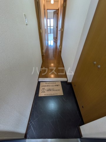 18/30 玄関