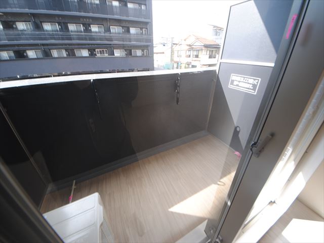 13/27 バルコニー