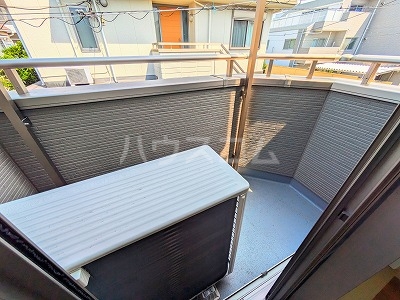 15/28 バルコニー