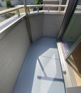 13/23 バルコニー