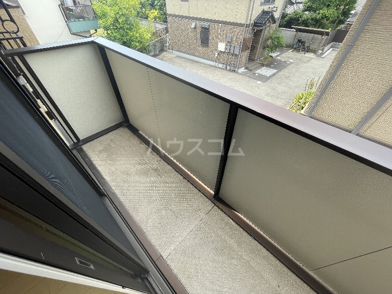 13/23 バルコニー