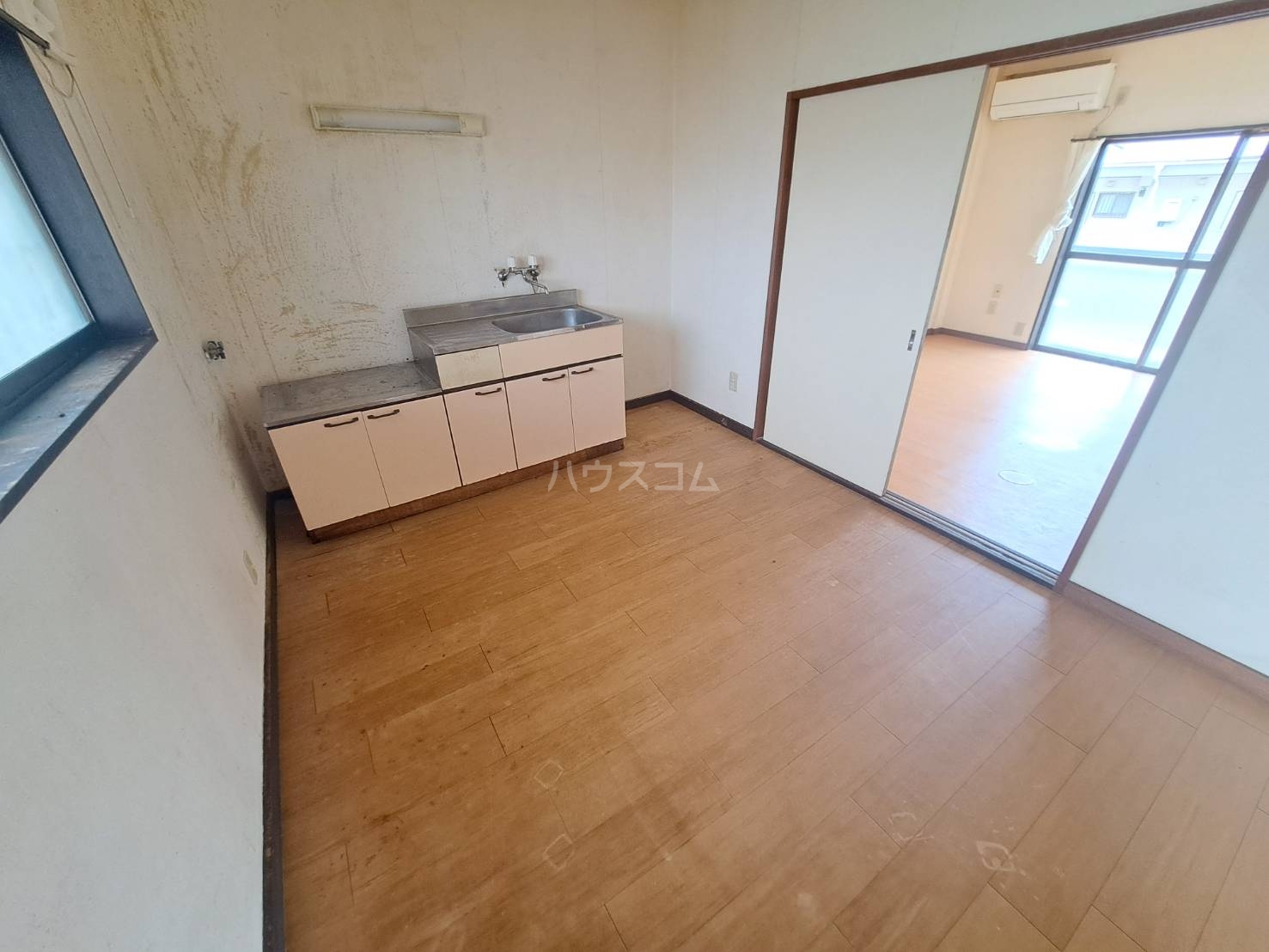 13/30 リビング/ダイニング