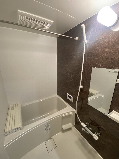 14/30 浴室