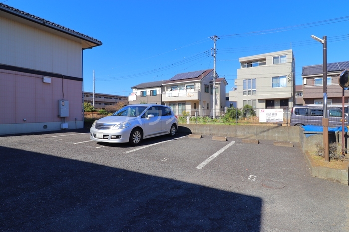 15/23 駐車場