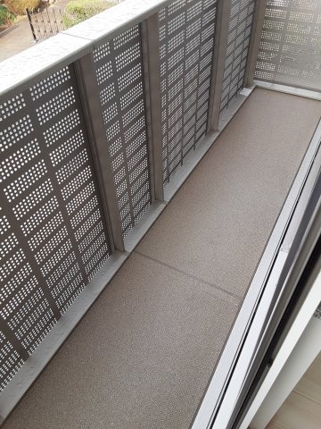 17/26 バルコニー