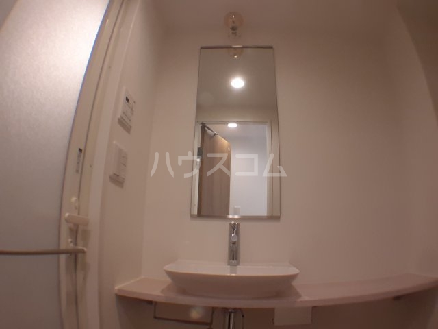 17/30 洗面