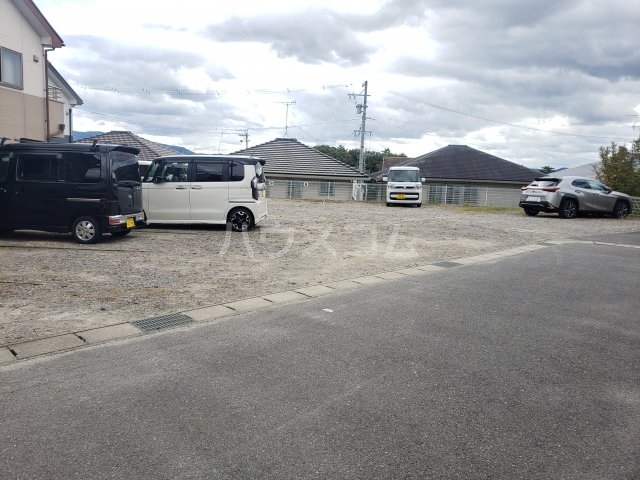 4/6 駐車場