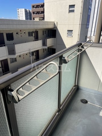 21/30 バルコニー