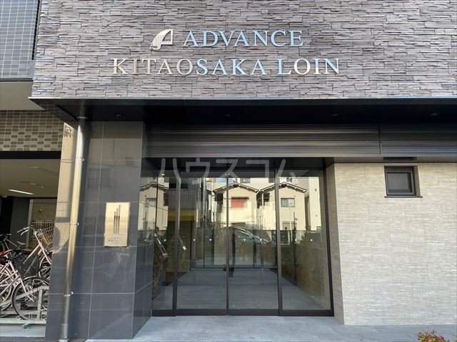 26/30 エントランス