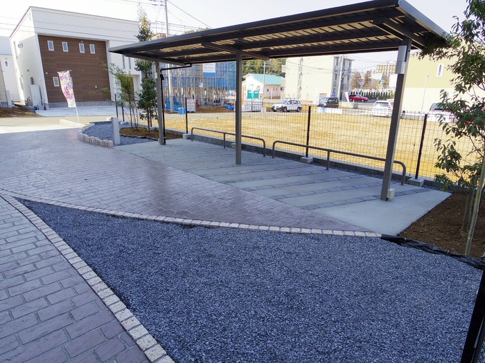 20/27 駐車場