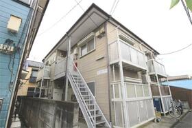 14/23 エントランス