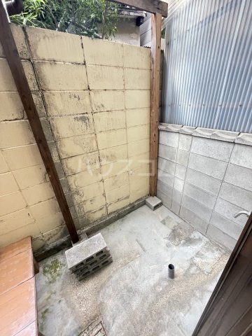 25/30 バルコニー