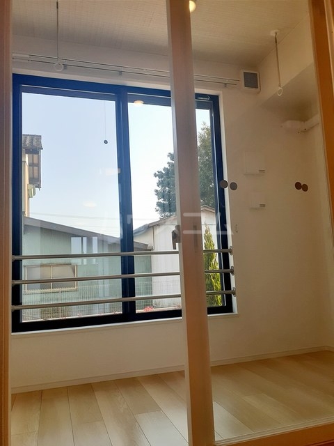 18/30 バルコニー