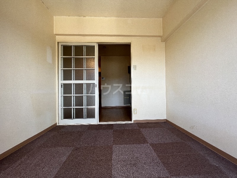 21/29 エントランス