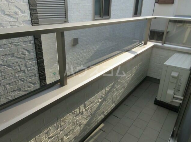 13/20 バルコニー