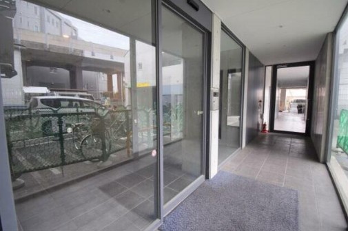 20/24 エントランス