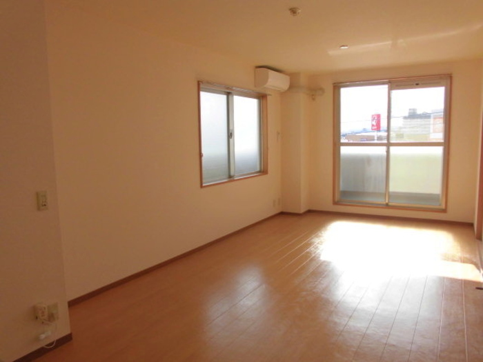 3/17 リビング/ダイニング