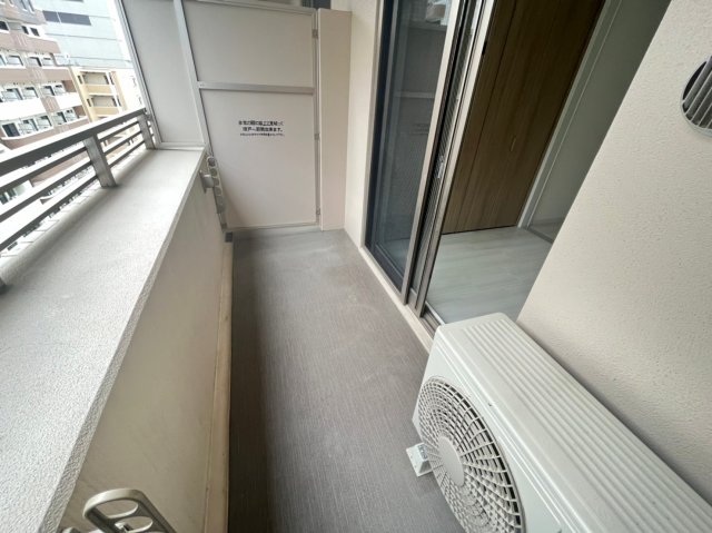 19/30 バルコニー