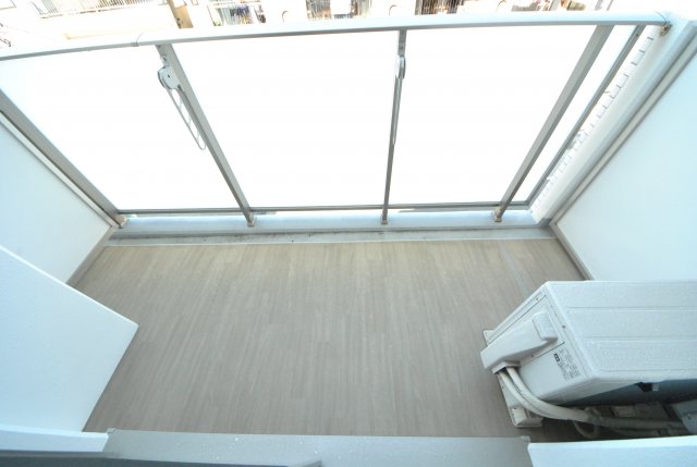 15/26 バルコニー