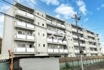 ビレッジハウス戸川１号棟外観