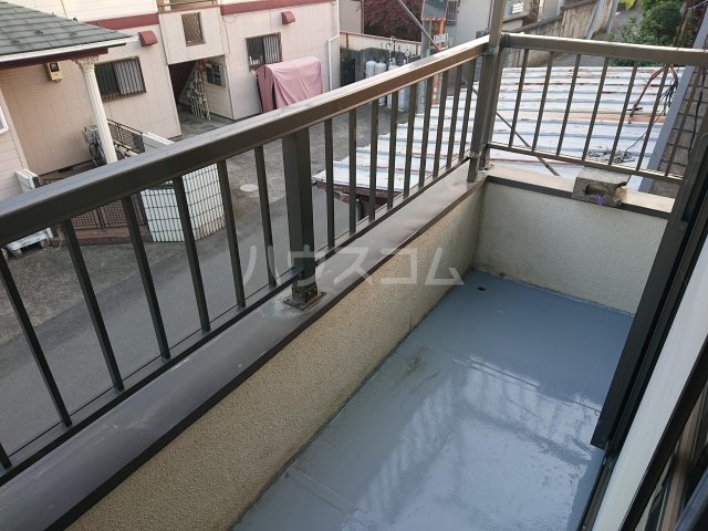 19/27 バルコニー